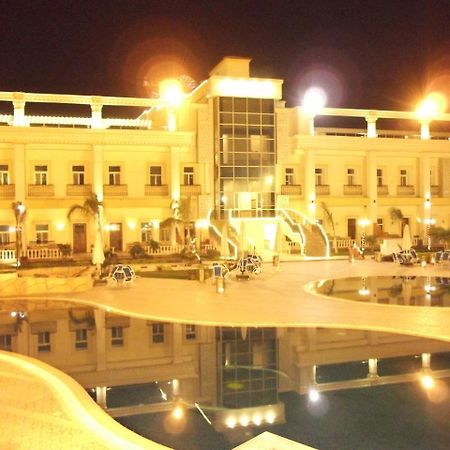 Horizon Loaloat Elnile Hotel Кайро Екстериор снимка