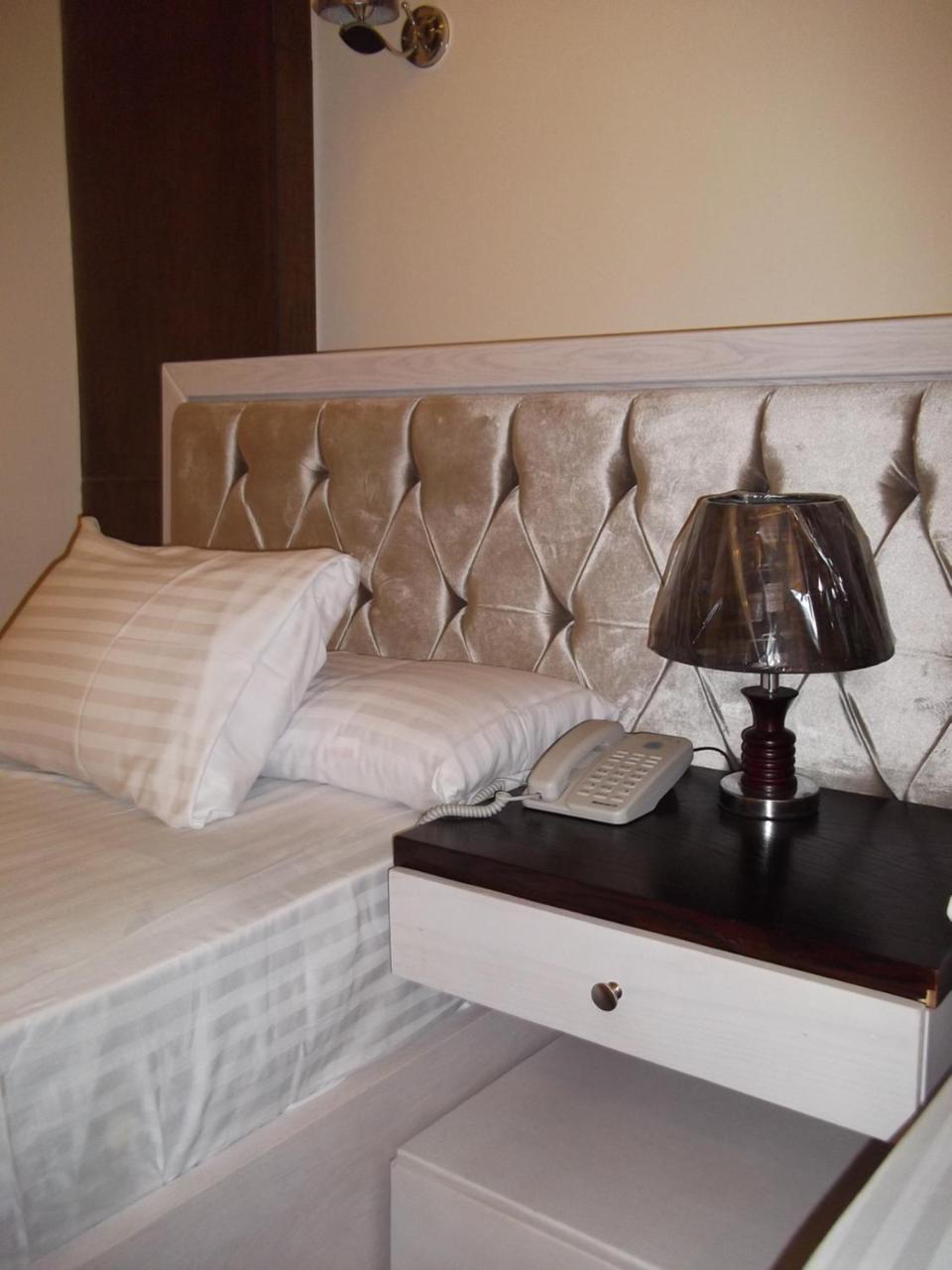 Horizon Loaloat Elnile Hotel Кайро Екстериор снимка