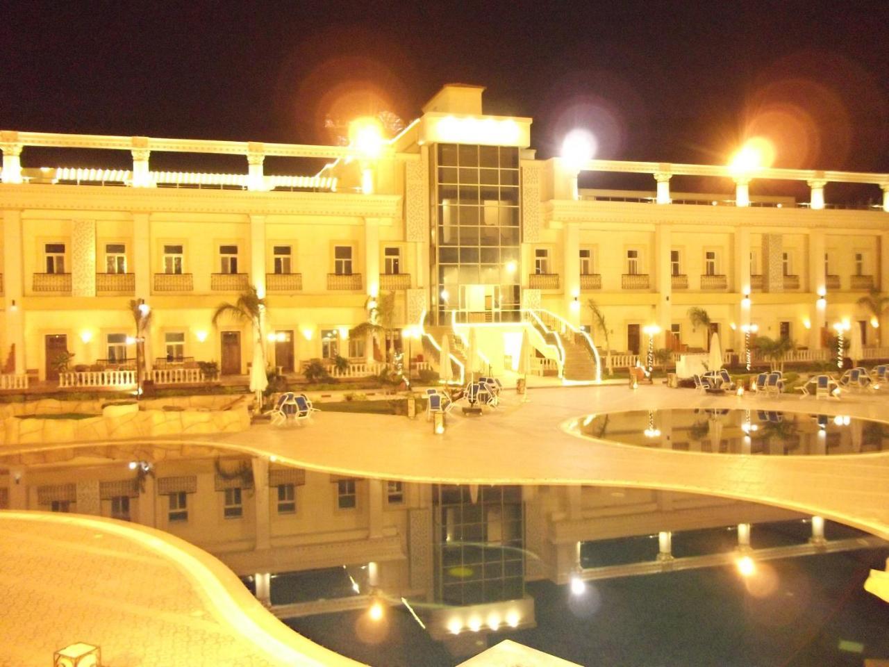 Horizon Loaloat Elnile Hotel Кайро Екстериор снимка